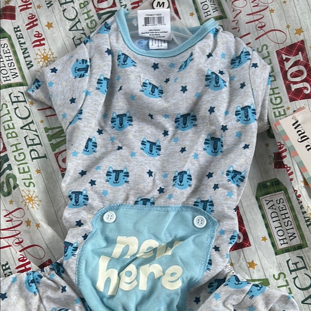 Wagatude tiger print pjs. Size med  nwts.